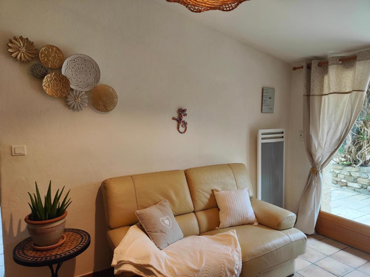 Domaine Bellavigne Gites Et Spa Forcalquier Εξωτερικό φωτογραφία