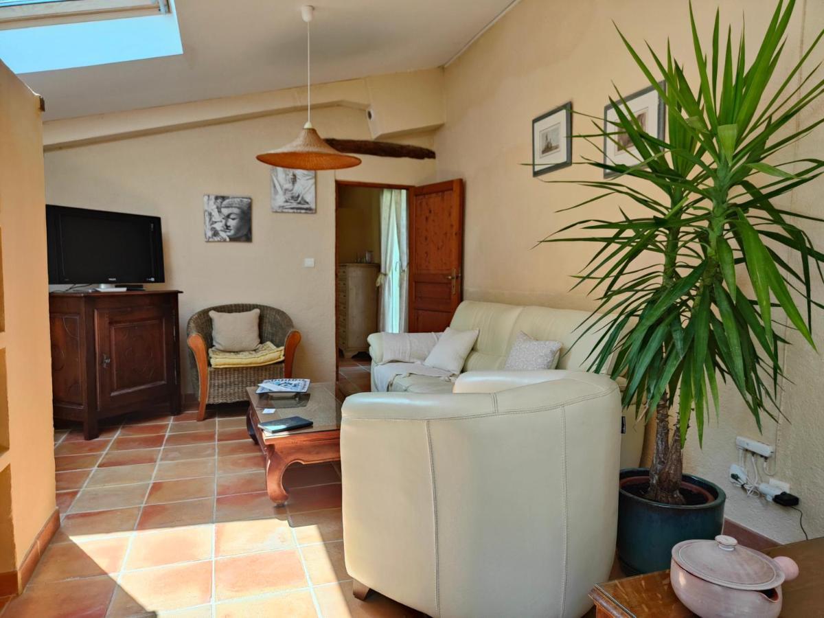 Domaine Bellavigne Gites Et Spa Forcalquier Εξωτερικό φωτογραφία