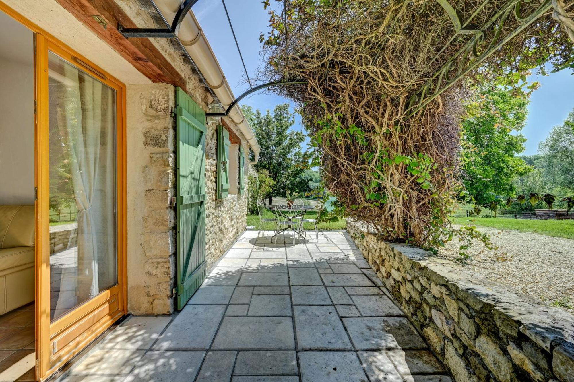 Domaine Bellavigne Gites Et Spa Forcalquier Εξωτερικό φωτογραφία